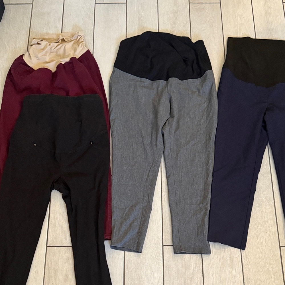 Maternity Lot size Large Pants